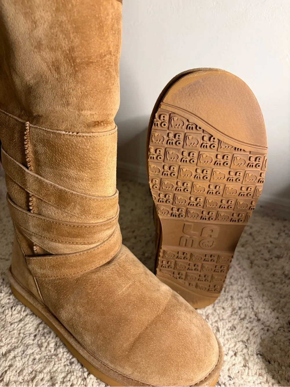 Lamo tan suede